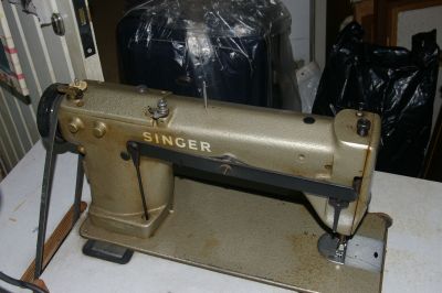 Vendo máquina de costura industrial
