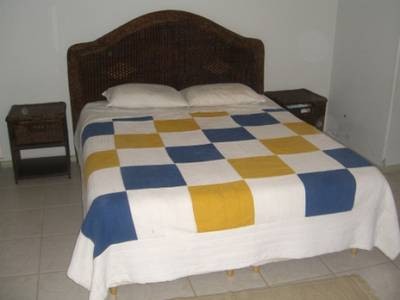 Casa com piscina na Armação 