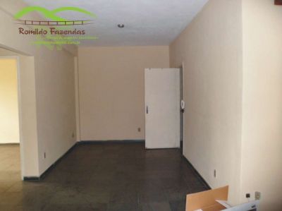 excelente apartamento de 2 q,no Bairro Santa Maria