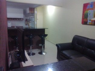 Apto de 2 dorm - Reformado - Prox. ao Metrô São Joaquim e Vergueiro