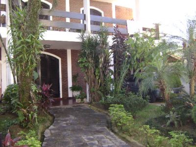 Casa na Praia da Enseada Guaruja  Temporada