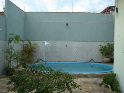 Casa estilo colonial churrasqueira pisncina espaço gourmet adega garagem 5 carros