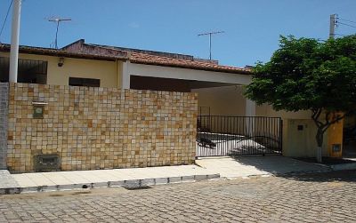 Ótima Casa em Nova Parnamirim