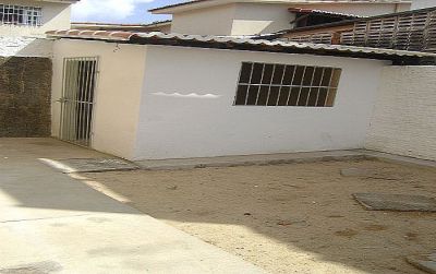 Excelente Casa localizada em Capim Macio