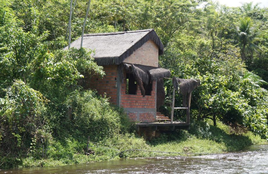 02 Hidreletricas + Pousada de 19 Suítes, 1.300M2 de área constrida-Terreno de 3,0 Hec.+ Casa