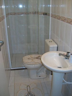 aluga apartamento temporada,finsde semana,praia grande tupy