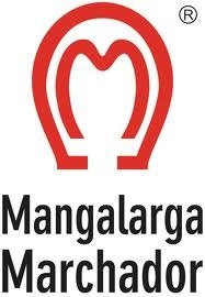 Égua Mangalarga mineira Marchador com potro.