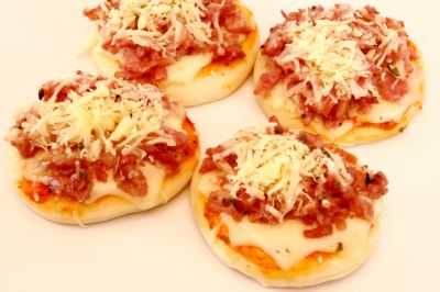 Locação de barracas - crepe, mini pizza, algodão doce, pipoca