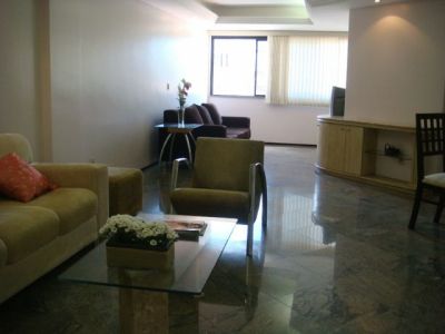 APARTAMENTO NO BAIRRO DIONISIO TORRES