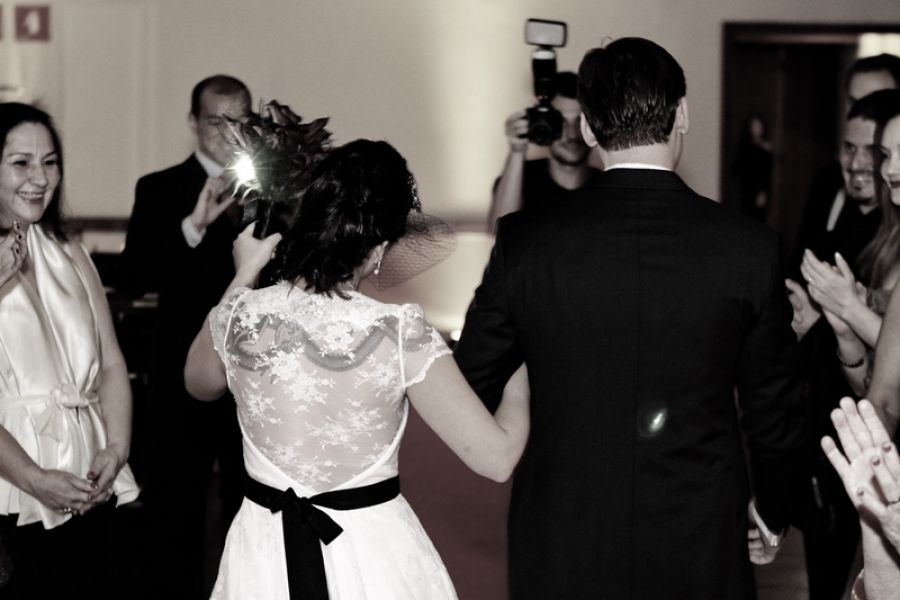 Vestido de noiva e casquete