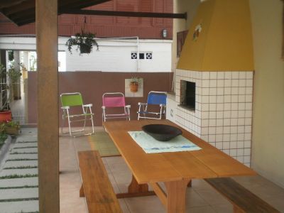 CASA PRÓXIMO À PRAIA