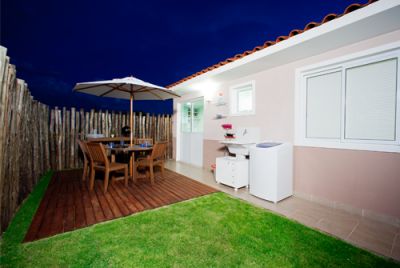 Condomínio fechado c/ segurança 24 horas - SEM ENTRADA!