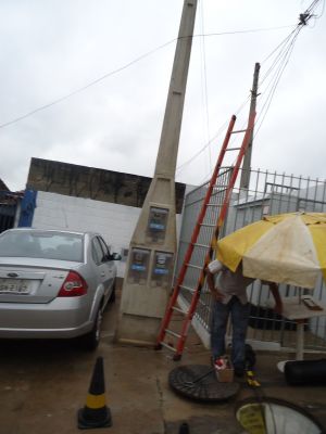 POSTE DE ENERGIA