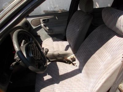 VENDO OU TROCO: VW-POINTER GLI 1.8, C/GNV