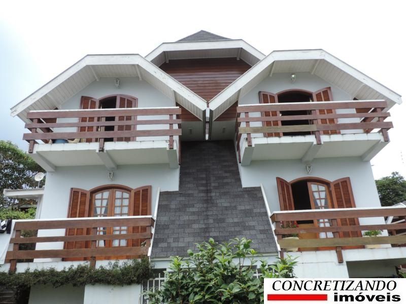 Casa em Campos do Jordão na Serra Azul