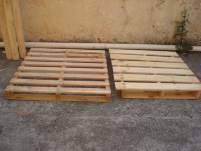 Paletes PBR, plastico e descartavel