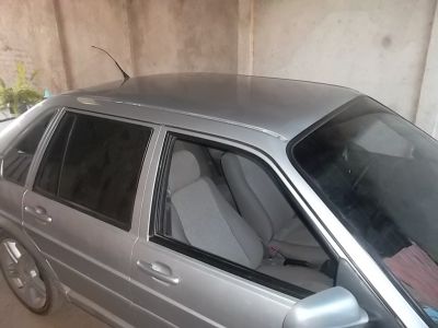 R&J ENVELOPAMENTO AUTOMOTIVO
