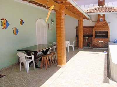 CASA NO GUARUJÁ-SP- ENSEADA 