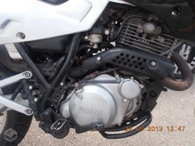 XT 600 E CONSERVADA, PERSONALIZADA VENDO OU TROCO