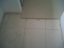 Piso Soldafort indicado para isolamento de piso ou azulejos velhos para assentamento do novo