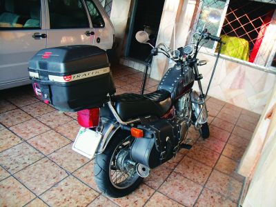 SUZUKI INTRUDER 250 - 97 - R$4.000,00