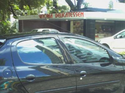 Peugeot 206 1.0 16v 4 Portas Completo (2004/2004) Preto! R$ 15,900,00