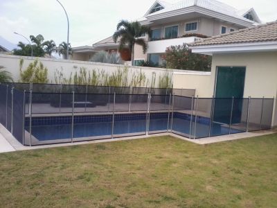 CERCA REMOVÍVEL PARA PISCINA