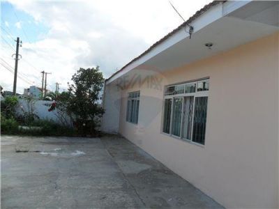 Casa em São José dos Pinhais