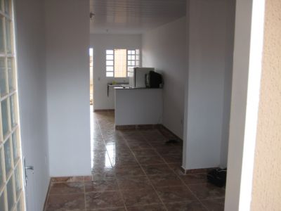 Vd casa 68 m² - 02Quartos-copa-coz-sala-gar-terreno 180m² - Valparaíso de Goiás/GO.R$ 85.000,00