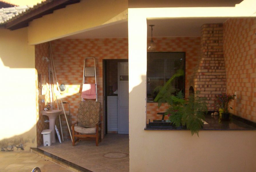 Belíssimo condomínio com apenas quinze unidades residências 