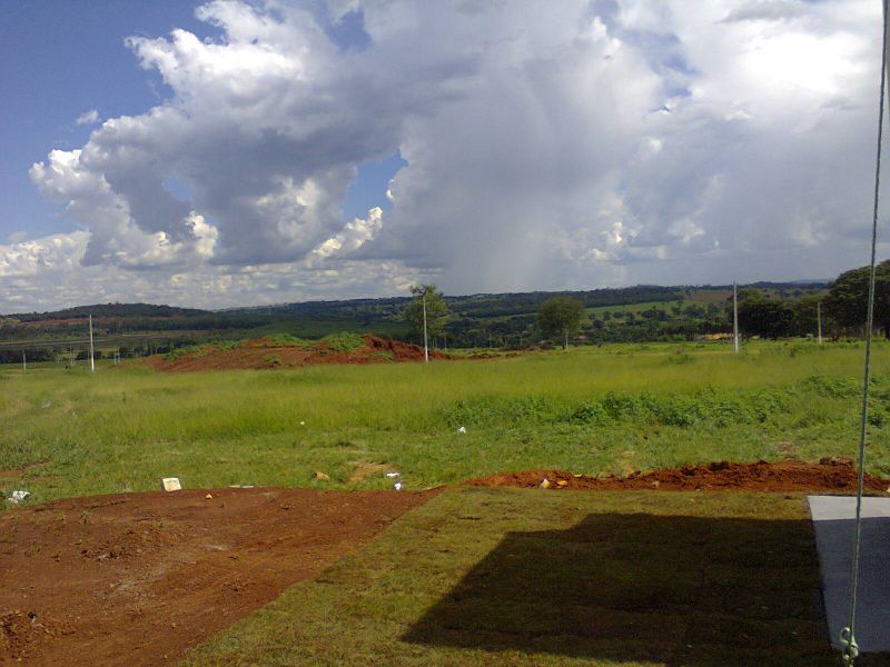 Lançamento de lotes em Trindade