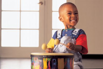 Kindermusik: Bilinguismo na 1ª Infância através de Música e Movimento