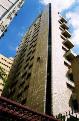 Pintor de Casas e Prédios ! Residencial,Comercial,Industrial e Predial . Tel: 17-8115-1903 ou 3217-5