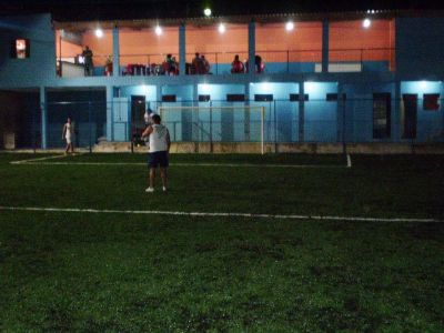Inaugurado novo campo de grama sintetica no Ipiranga