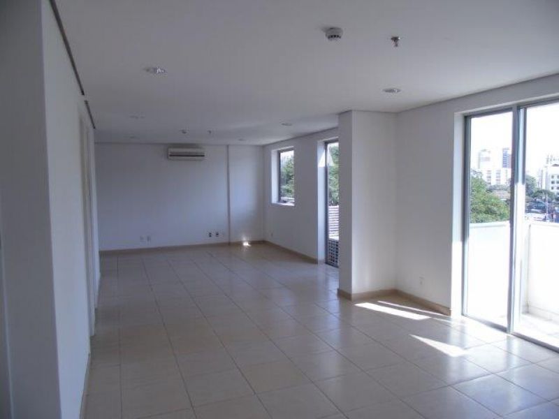 Conjunto comercial duas salas em uma, proximo ao metro Paraiso