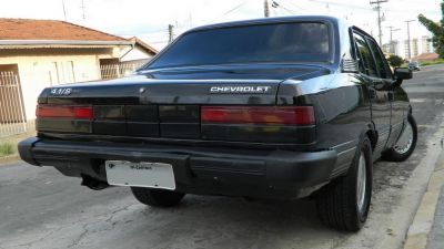 Opala Diplomata 4.1/S 1990 preto álcool