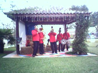 BANDINHAS DE CORETO - REALEJOS E ARTISTAS CIRCENSES