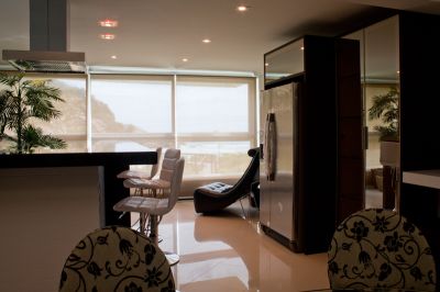 APTO ALTO PADRÃO BEIRA MAR MOBILIADO E EXCLUSIVO