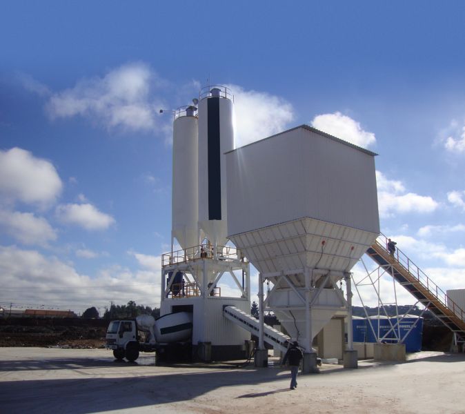 02 Concreteiras completas,funcionando,faturando,02 cidades e estados diferentes do nordeste