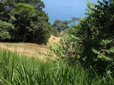 Terreno com maravilhosa vista a venda em Angra dos Reis 