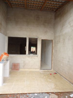 01 CASA, 02 QTS, C/ SUI`TE. NO RES. SANTA FE