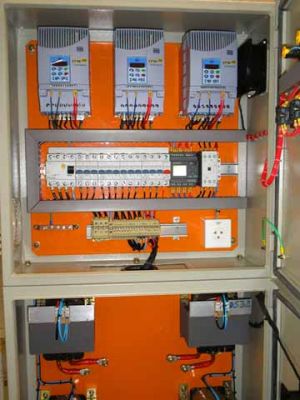 REPARO DE PLACAS E CIRCUITOS ELETRÔNICOS INDUSTRIAIS SIEMENS, SCHNEIDER,  SANTERNO, LG, DANFOSS