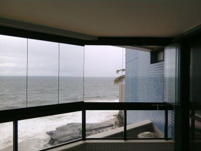 Envidraçamento de varanda - fechamento de sacada