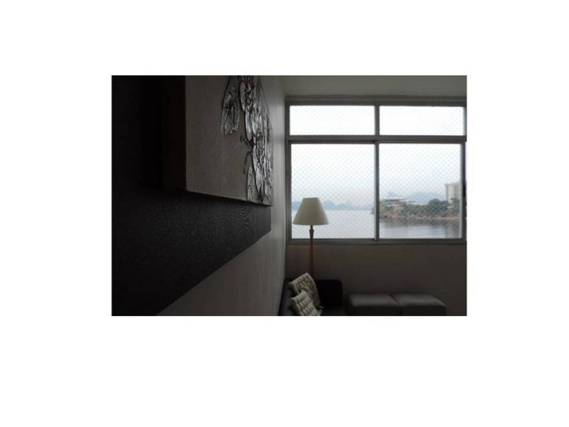 Lima Imóveis Vende: Apartamento frente Mar com 3quartos suíte