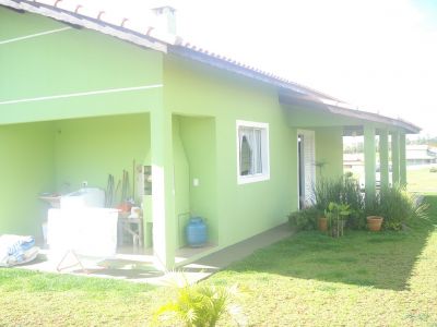 Linda Casa no Ninho Verde I