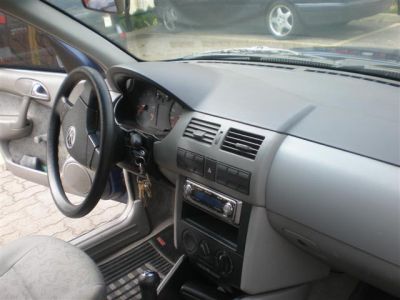 GOL 1.0 GIII 16V 4p 2000/2001 R$15.000 OTTO.NEITZEL@GMAIL.COM