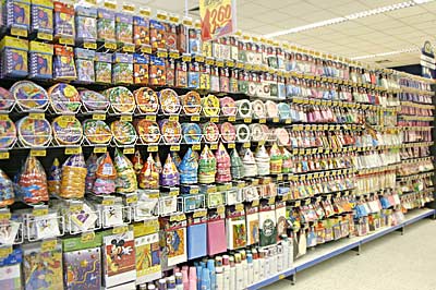 GONDOLAS (NOVAS) NO ATACADO!!!