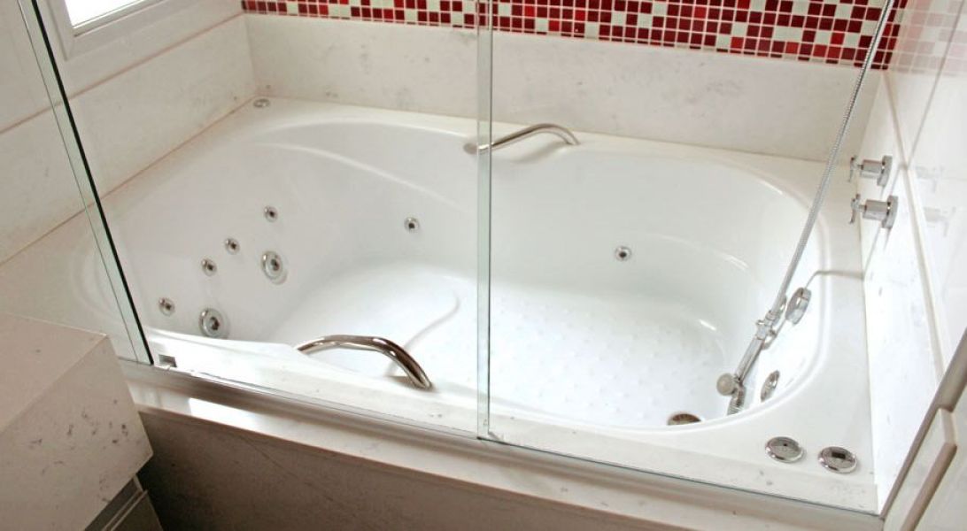 Instalação e Manutenção em Hidro Massagem 