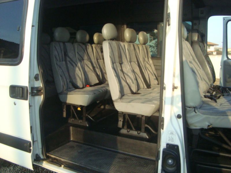 Van alto nivel renault master 2006 teto alto 2.5dci diesel e turbo 16 lug 