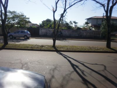 VENDE-SE EXCELENTE TERRENO TIPO ZC-1 NO CENTRO DE CAMPO MOURÃO.